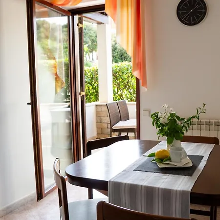 Appartement Nena Pula